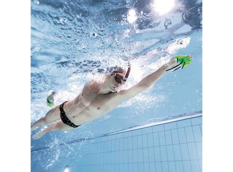 Arena Elite Finger Paddles Svømmeteknikk | Svart 