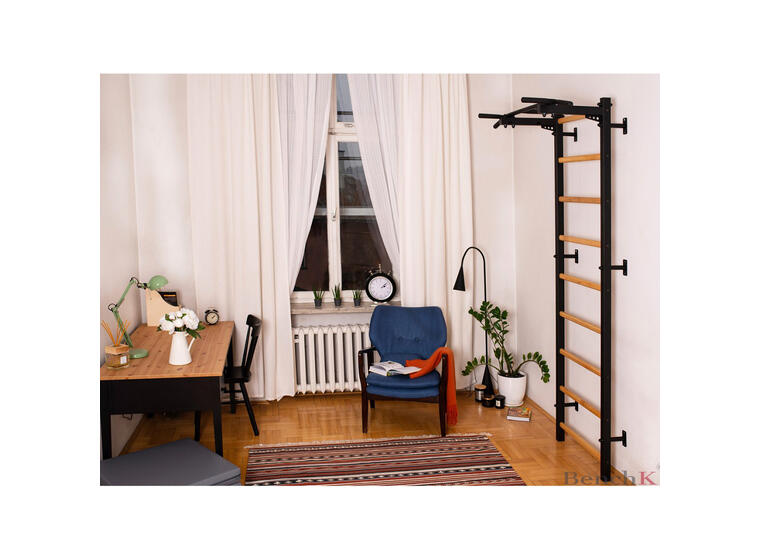 Ribbevegg BenchK 311B Svart Fastmontert pull-up stang 
