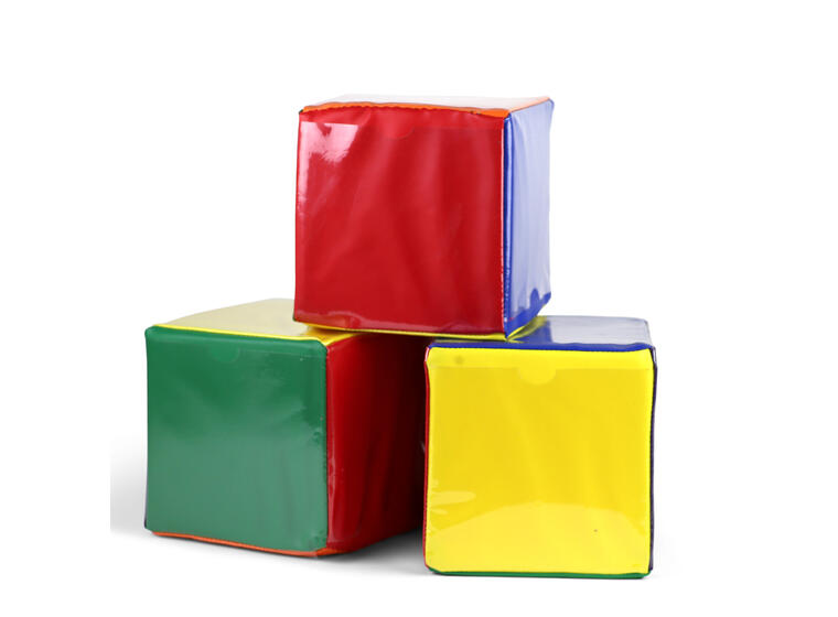 Aktivitetsterninger 15 cm 3 stk terninger med plastlomme 