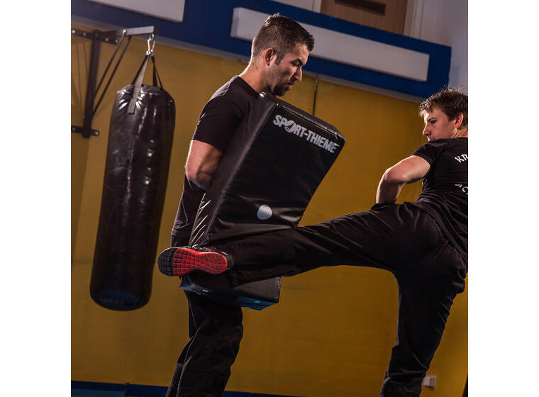 Punch Pad Curve 75x35x15 cm Kurvet slagpute til kampsport 