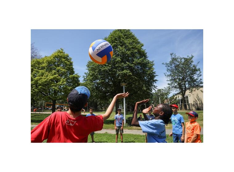 Omnikin® volleyball 41 cm | 10 stk. Ekstra stor, myk og lett 