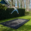 EXIT Dynamic Bakketrampoline Sikkerhetskant | 275 x 458 cm | Svart