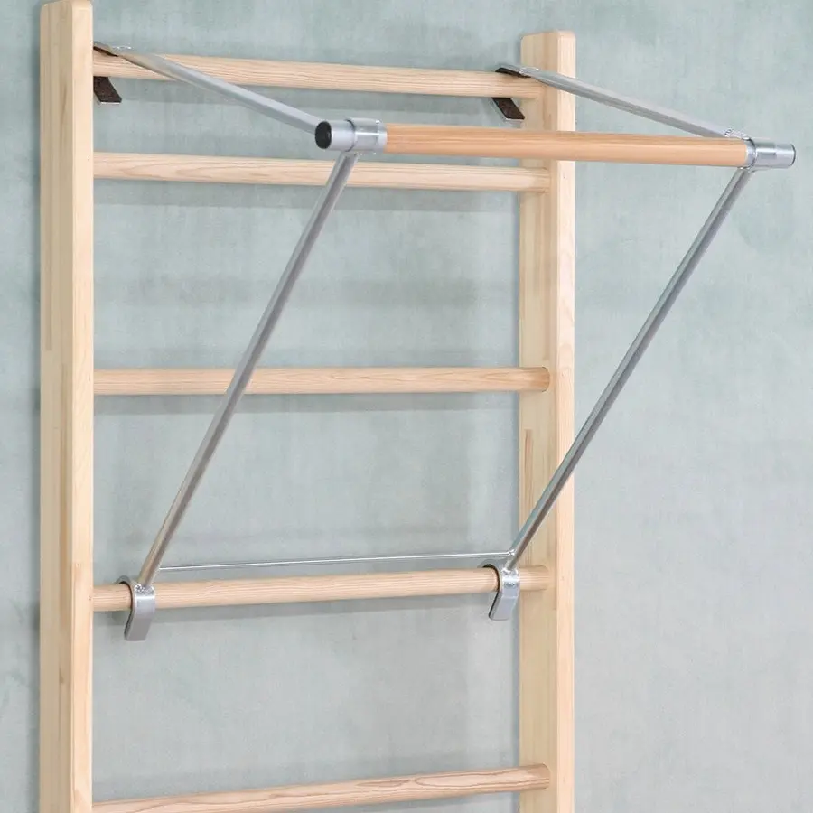 Ribbevegg med pull-up stang 230 cm 1 seksjon | Avstand 25,2 cm | Ask 