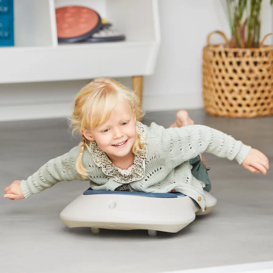 Rullebrett Gonge Floor Surfer Nordic Ergonomisk form 