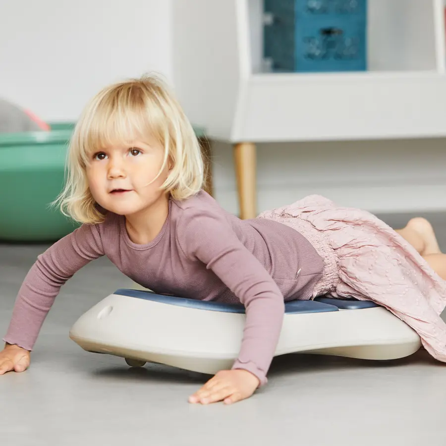 Rullebrett Gonge Floor Surfer Nordic Ergonomisk form 