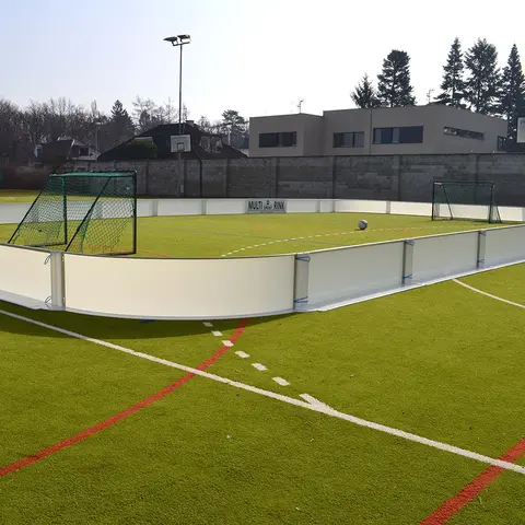 Multibane B | Uten mål 15 x 10 m | Ballbinge inkl. tralle