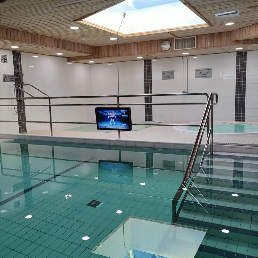 Waterbic 32" berøringsskjerm Vanntreningsskjerm Komplett m leieavtale 
