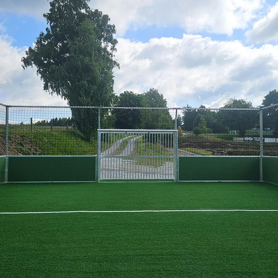 Multibane Arena Pro 10 x 7 meter Robust bane med integrerte mål 