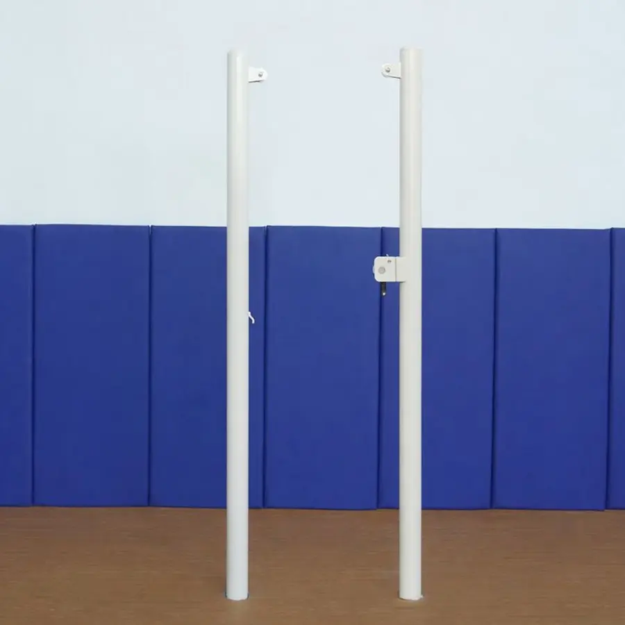 Beachvolleyballstolper med nett Justerbare stolper | Med skrallestrammer 