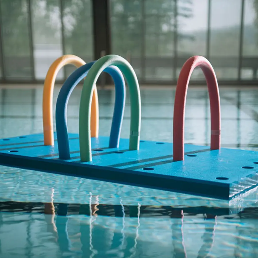 Flåte Maxi med hull for Pool Noodles 200 x 100 cm flåte til svømmehall 