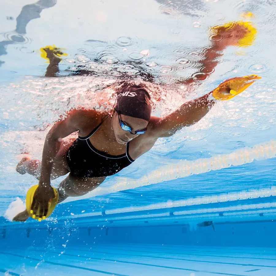 Finis Agility Teknikk Paddles M Strapless Swimming Paddles 
