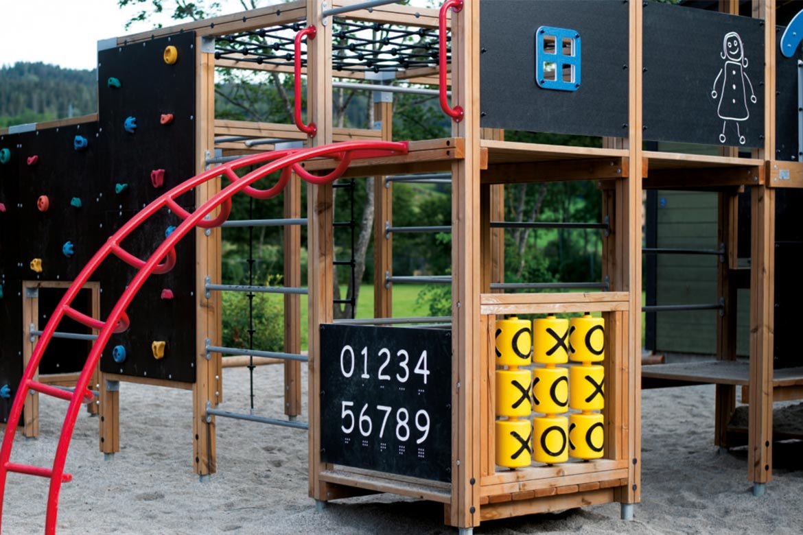 Bilde av en utendørs lekeplass